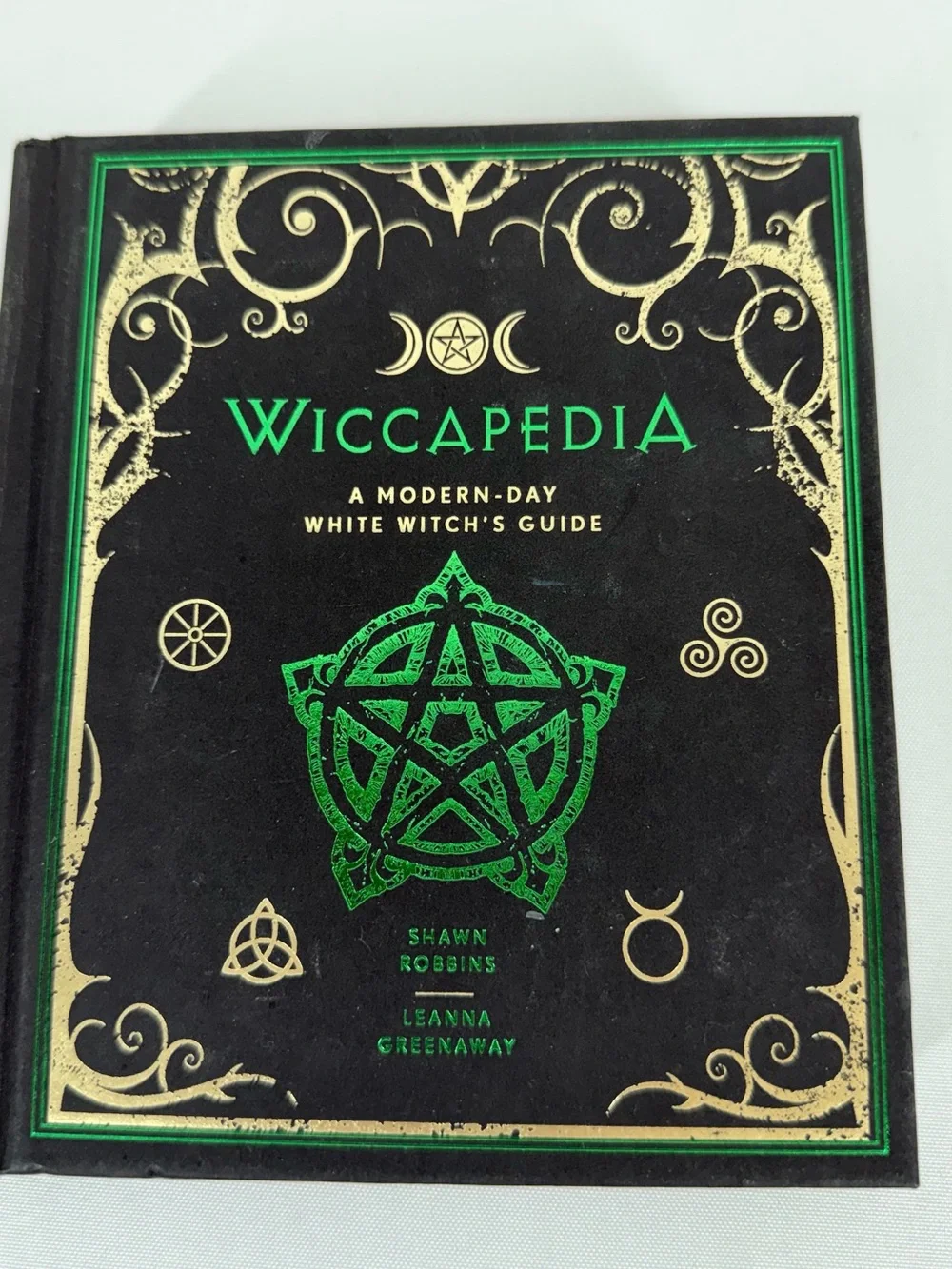 Lot of 3 Wiccapedia Witch Guide Earth Magic Oracle Cards Smith Waite Tarot Cards